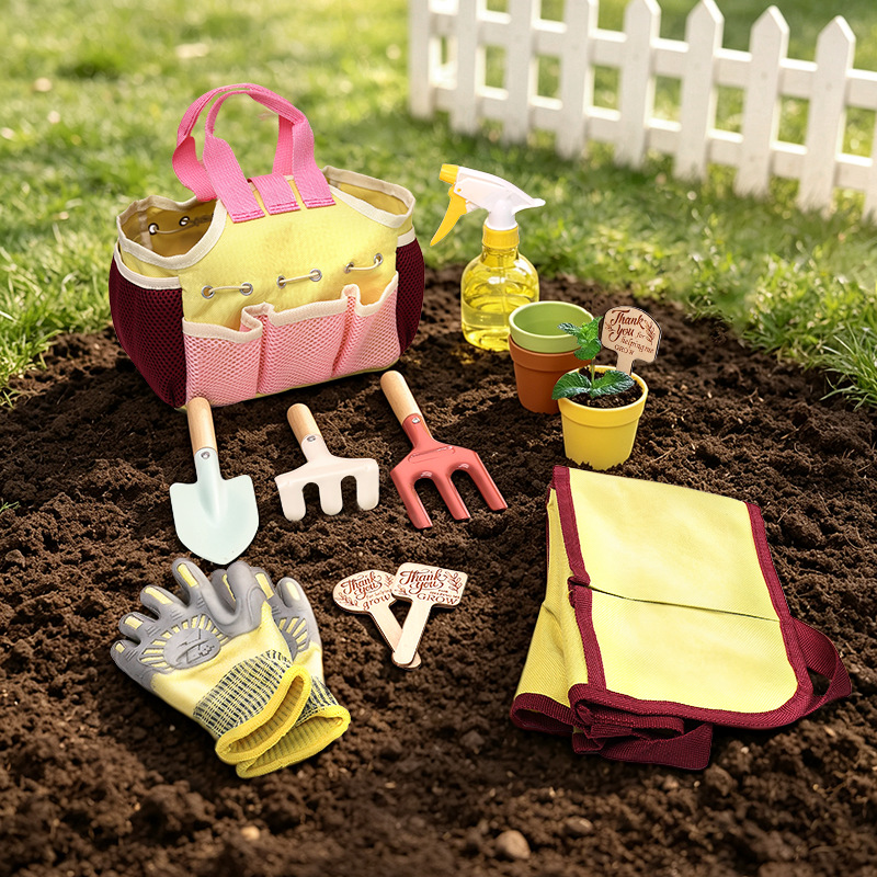 Kids Outdoor Garden Set - キッズガーデンツールセットごっこ遊び屋外シャベル熊手鍬水まきポットエプロン手袋植栽ビーチおもちゃ子供の誕生日プレゼント
