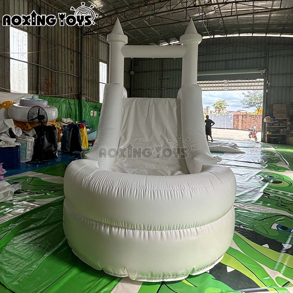 商業用子供用白いPVC製インフレータブルバウンサー、スライド - Kids Outdoor Jump House のレビューと価格